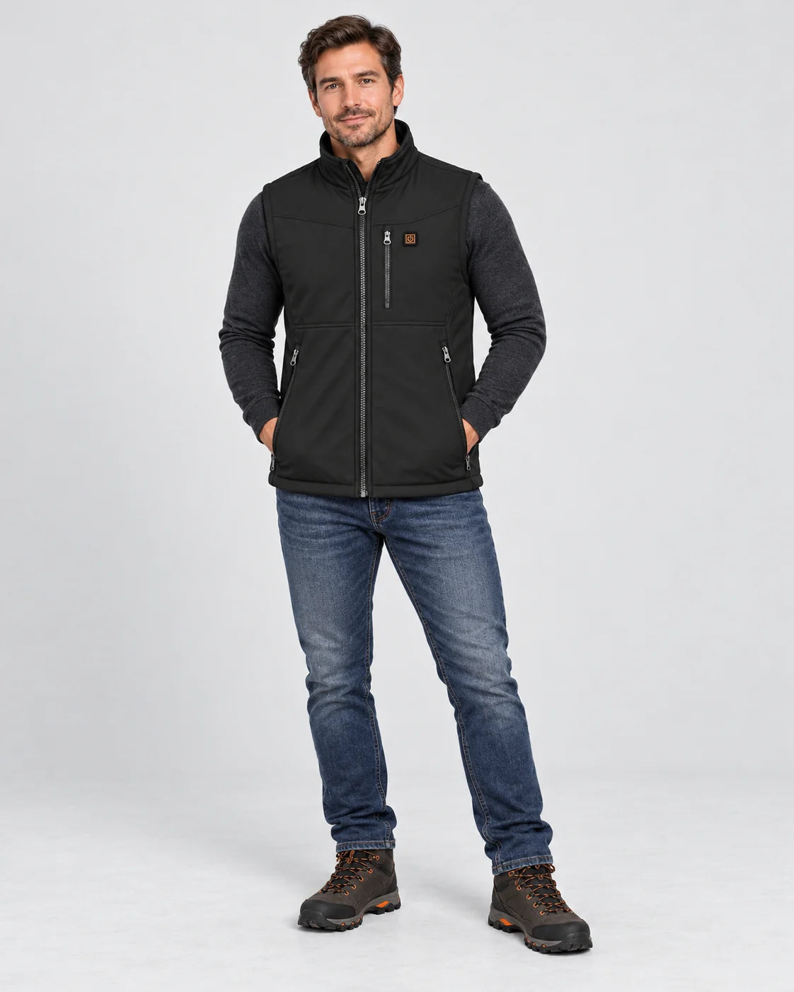 Gilet riscaldato outdoor PyreFit Relior, vista a figura intera