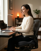 02_lifestyle_office_chair.png