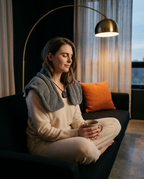 02_lifestyle_sofa_evening.png