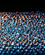 02_macro_gel_beads.png