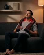 03_lifestyle_couch_relax.png