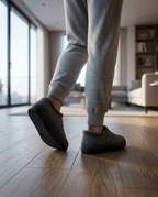 03_lifestyle_walking_indoor.png
