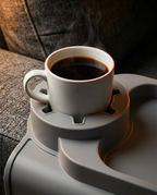 04_macro_cup_holder_cutout.png