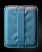 04_macro_strap_detail.png
