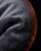 04_macro_velvet_texture.png