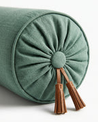 05_macro_bolster_tassel.png