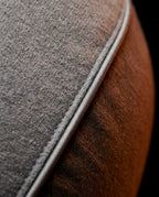 05_macro_fabric_weave.png
