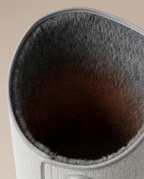 05_macro_felt_interior.png
