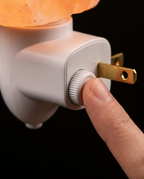 05_macro_plug_switch_detail.png