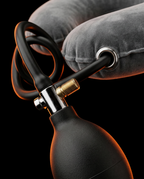 05_macro_pump_mechanism.png