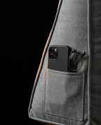 05_macro_side_pocket.png