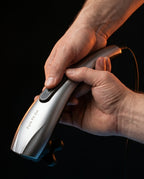 06_macro_ergonomic_grip.png