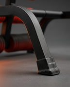 06_macro_frame_feet.png