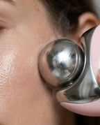06_macro_skin_contact_glide.png