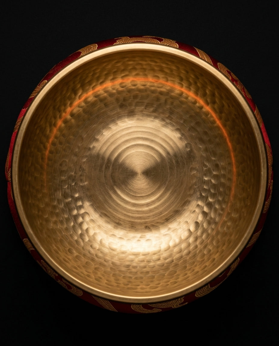06_macro_topdown_bowl.png