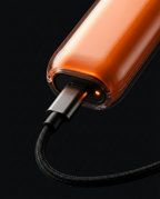06_macro_usb_c_charging.png