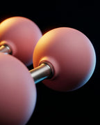06_macro_weighted_ball.png
