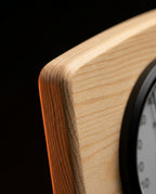 06_macro_wood_grain.png