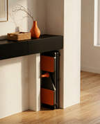 11_lifestyle_folded_storage.png