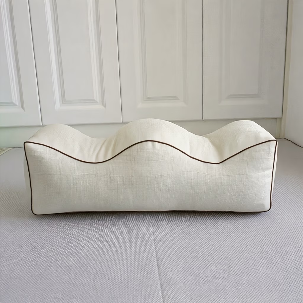 Pyre Fit ergonomic leg hip support pillow