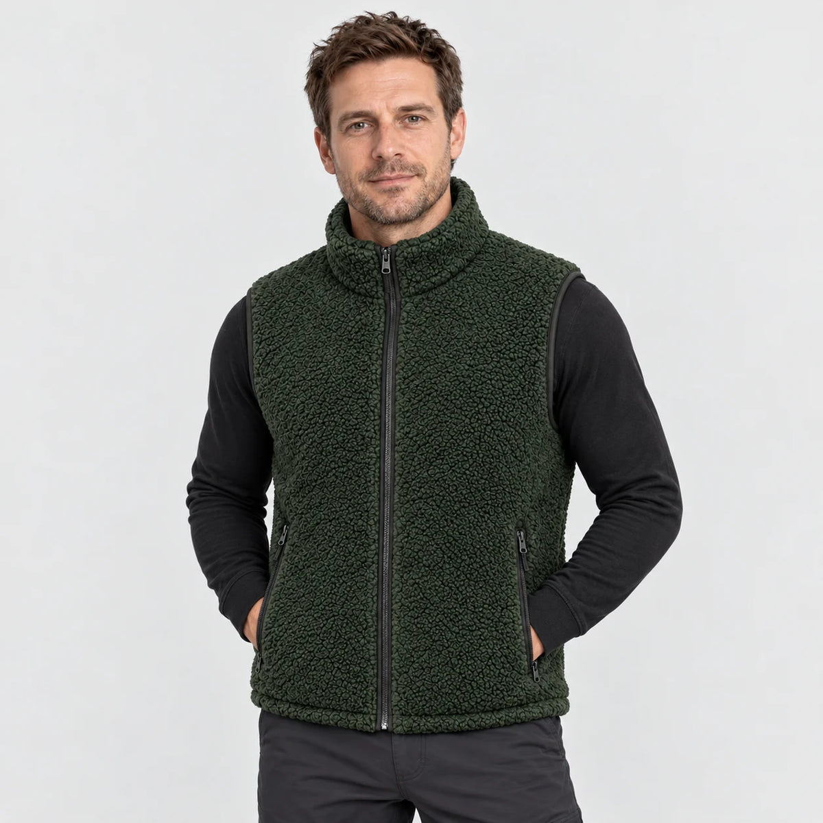 Gilet riscaldato in sherpa PyreFit Amparo in verde, vista frontale