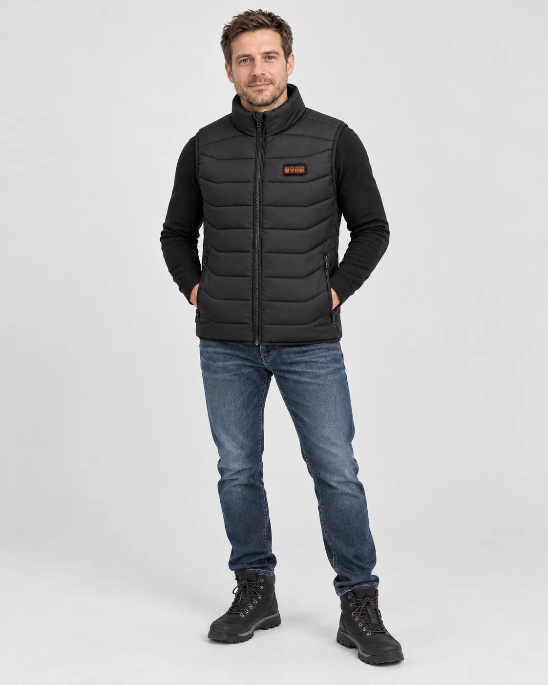 Gilet riscaldato unisex PyreFit Aurina, vista a figura intera