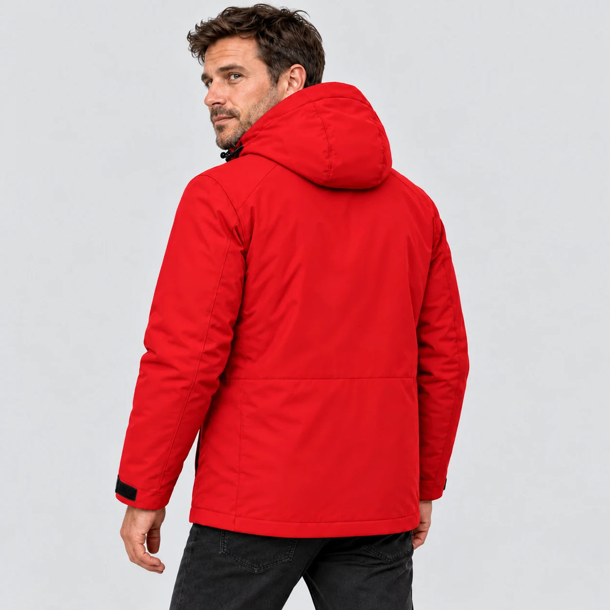 PyreFit Calvero in rosso – vista posteriore