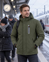 Parka riscaldato da uomo PyreFit Calvero in inverno: al binario