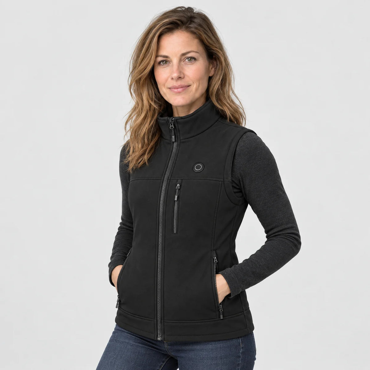 Gilet riscaldato da donna PyreFit Elaressa, vista frontale con modello
