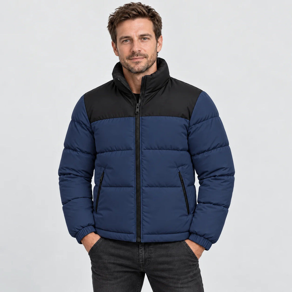 Piumino trapuntato riscaldato PyreFit Elaron in blu navy, vista frontale
