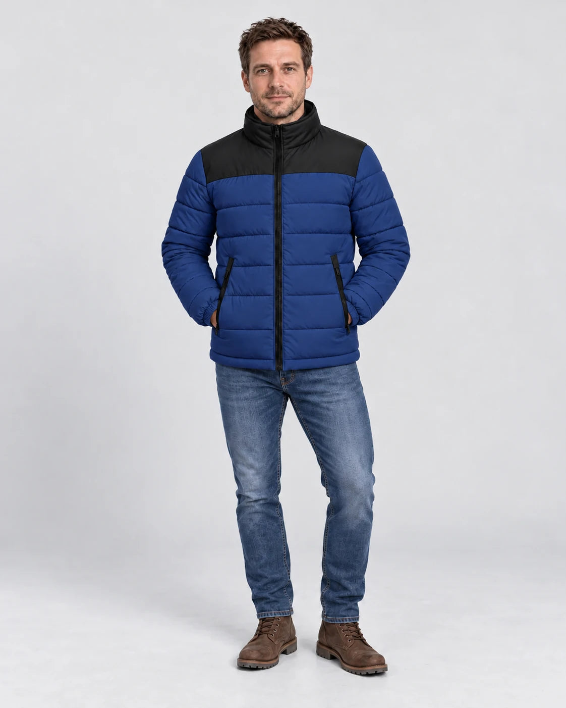 PyreFit Expelia in blu navy – vista a figura intera