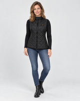 Gilet riscaldato da donna PyreFit Feinora, vista a figura intera