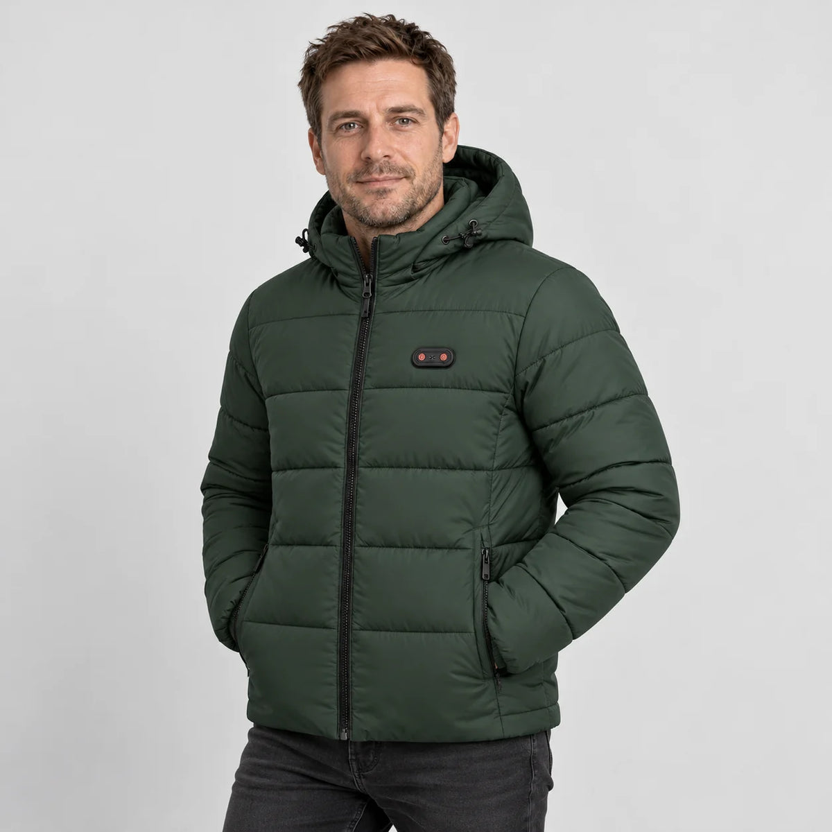 Cappotto invernale riscaldato PyreFit Nordik in verde, vista frontale
