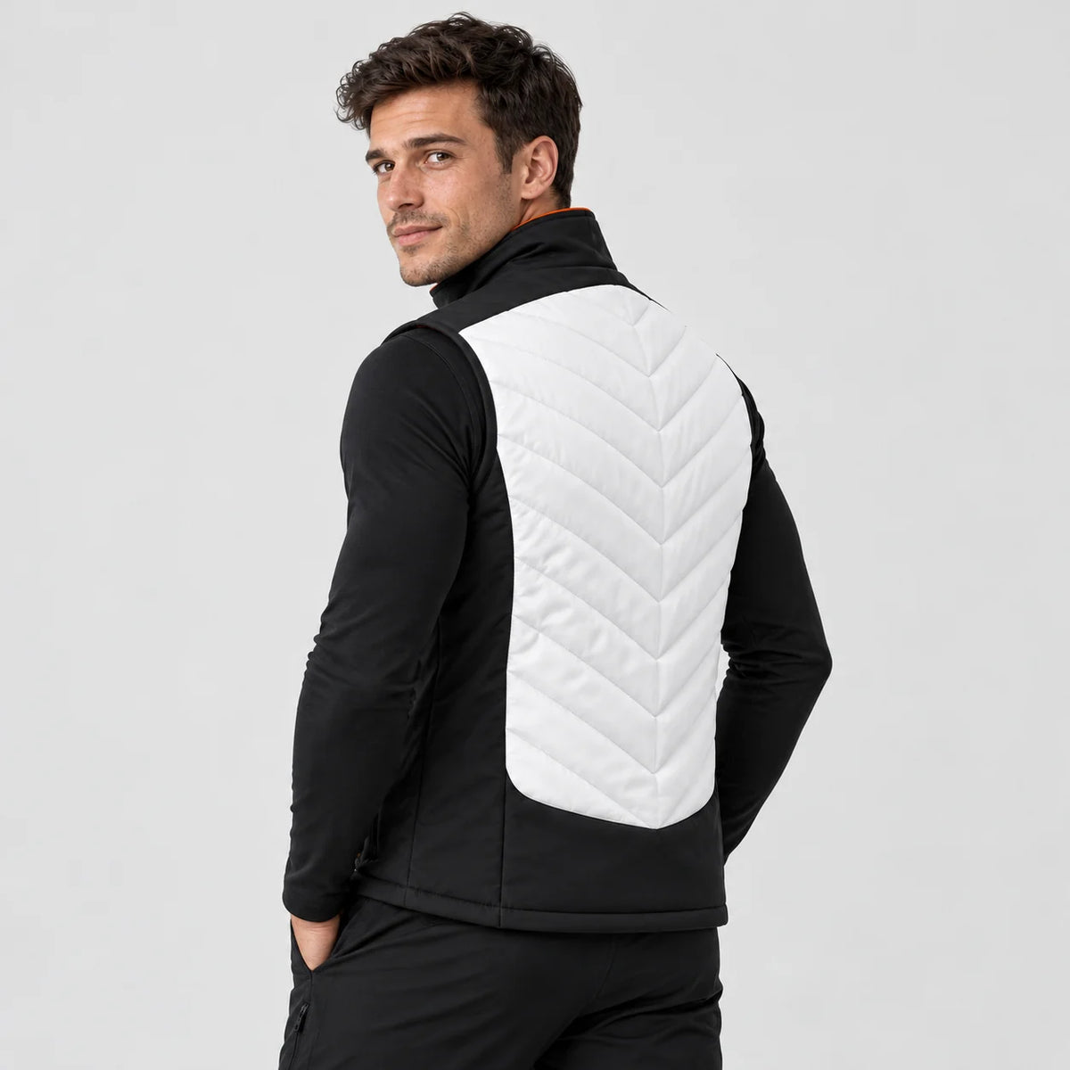 Gilet riscaldato sportivo da uomo PyreFit Novaro, vista posteriore