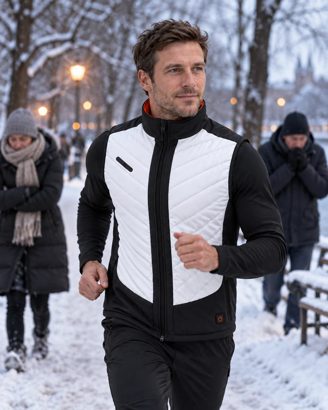 Gilet riscaldato sportivo da uomo PyreFit Novaro in inverno: durante la corsa