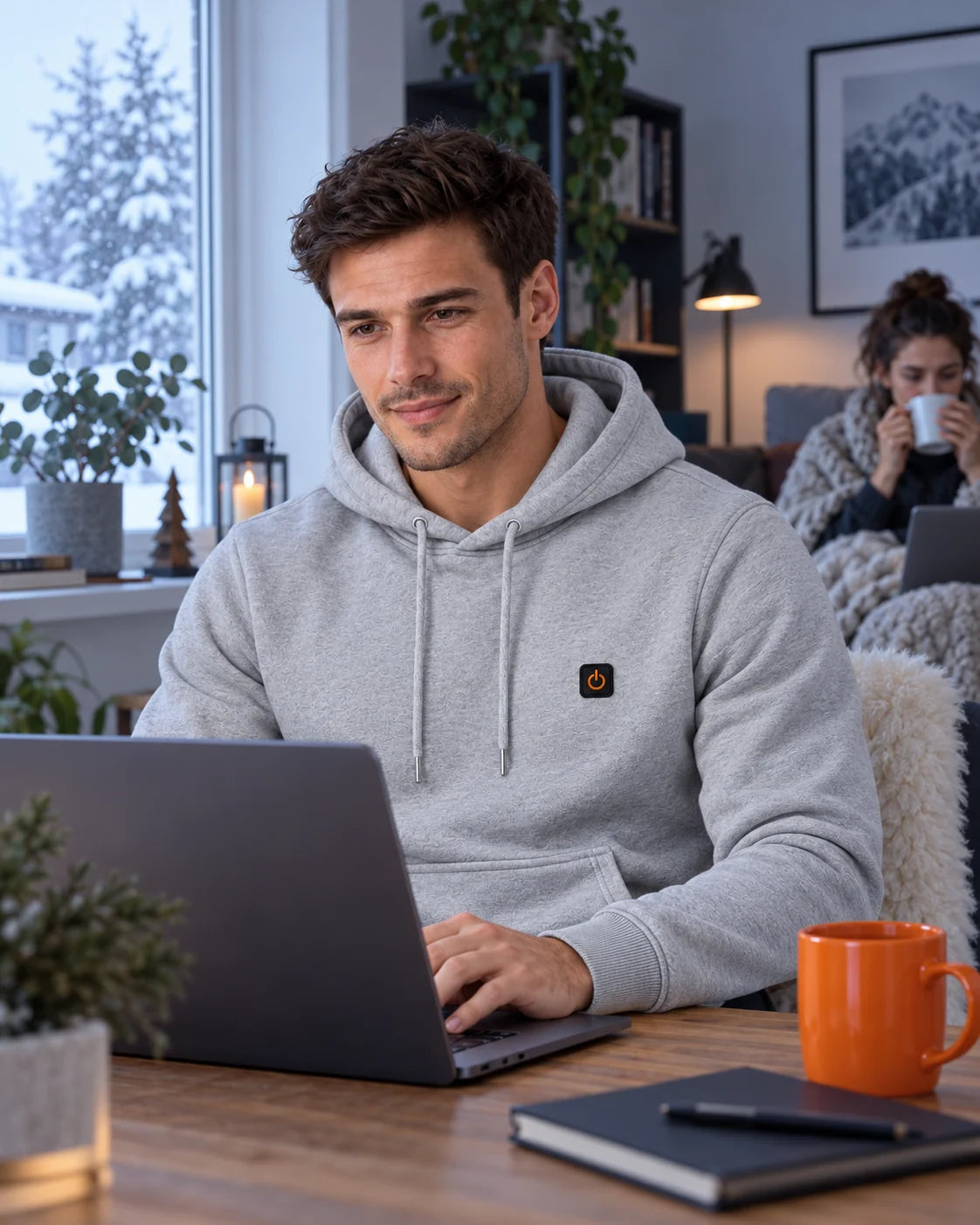 Felpa riscaldata con cappuccio PyreFit Velocor in inverno: in smart working