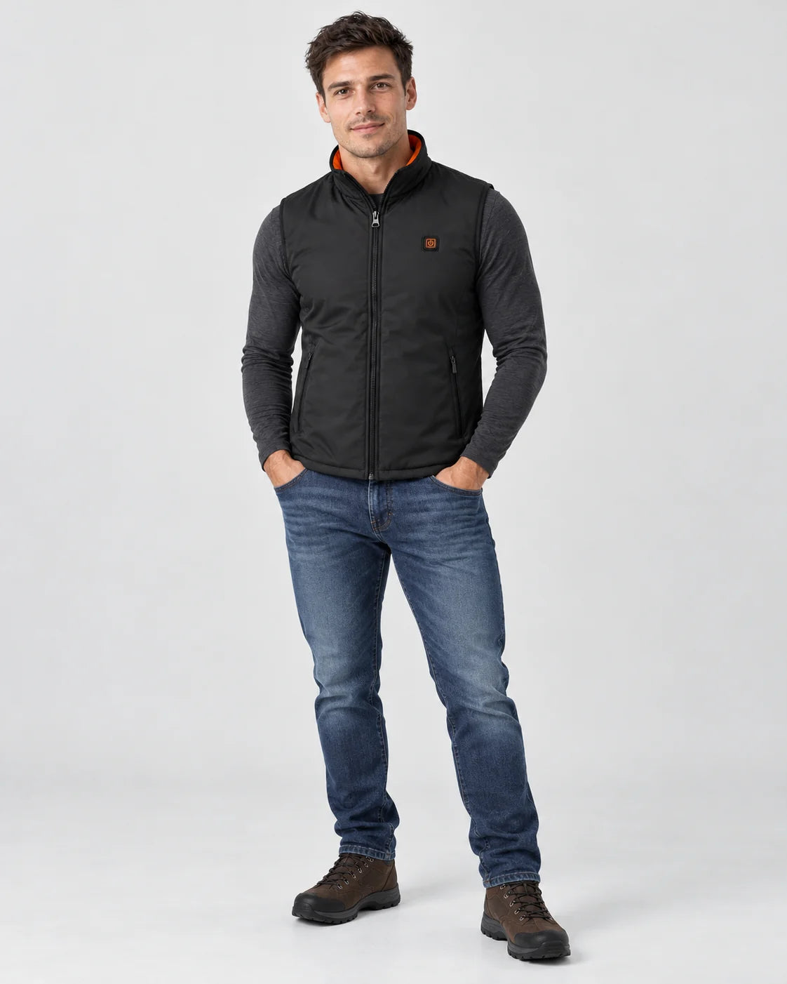 Gilet sportivo riscaldato da uomo PyreFit Ventaro, vista a figura intera